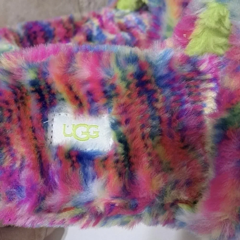 UGG Fuzzy Rainbow Platform Slides Shoes Size 7